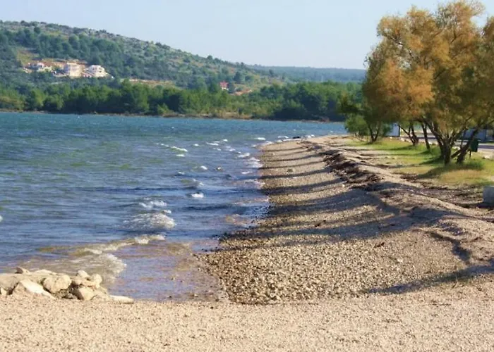 The Nook * ביליצה